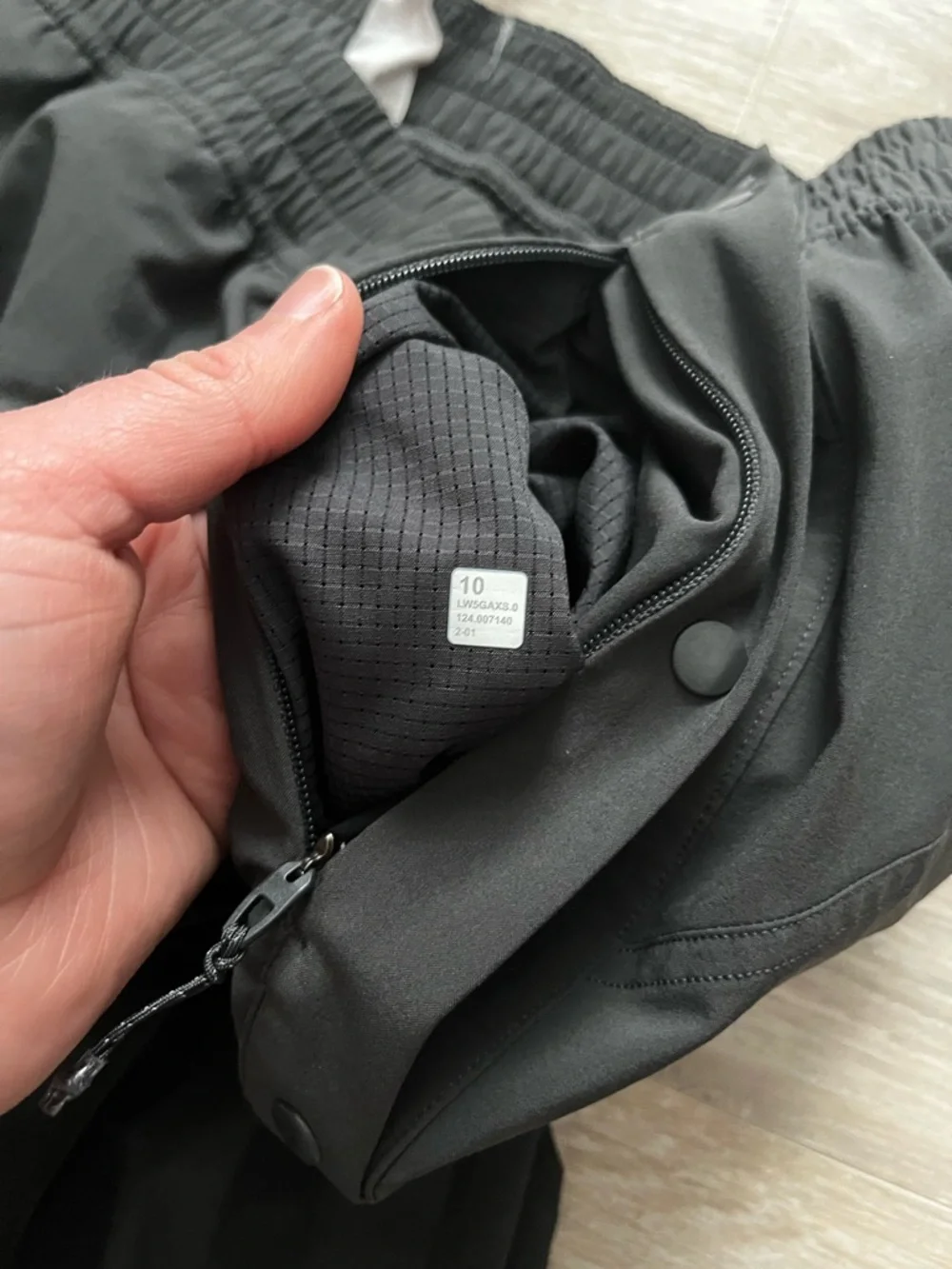 Lululemon Women’s Tear-Away Mid-Rise Track Pant Graphite Grey - Size 10 - Picture 5 of 7